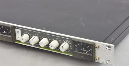 Smart Research-C2 Dual / Stereo Compressor
